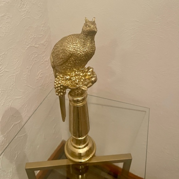 Gold Table Decor - Picture 6 of 9